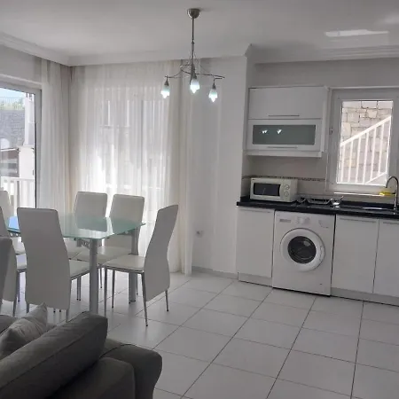The Royal Links Two Bedroom דירה